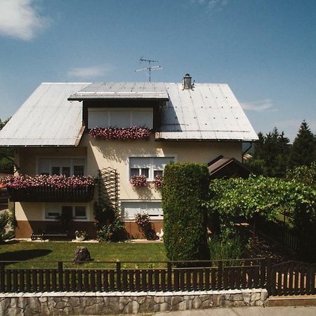 Apartman Belin Ogulin Exteriör bild
